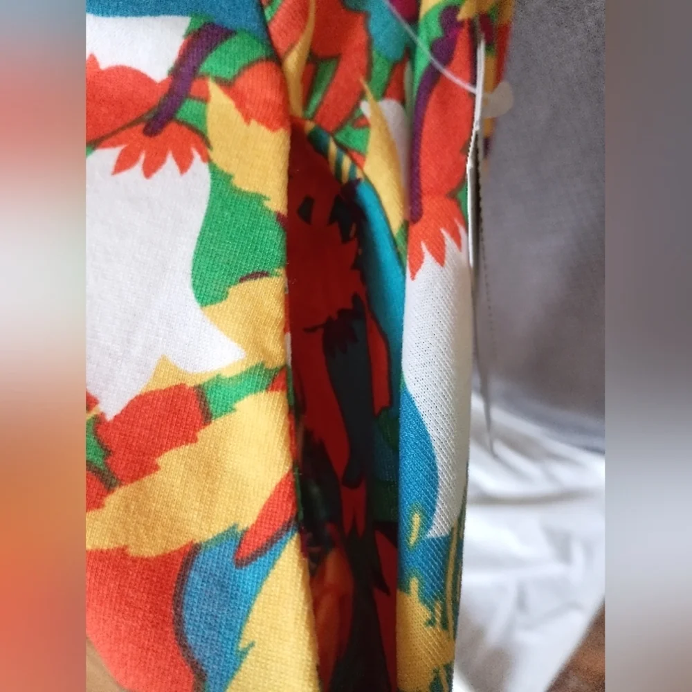 Floral LuLaRoe Madison Pocket Skirt - Picture 3 of 8